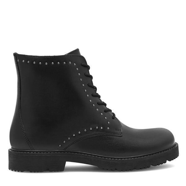 Trzewiki Sergio Bardi. Czarne botki damskie Sergio Bardi, bez obcasa, na płaskiej podeszwie, bez zapięcia. Za 209.99 zł.