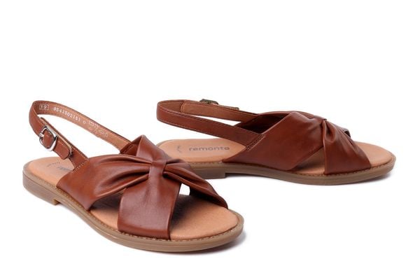 RIEKER REMONTE D3674-24 brown, sandały damskie. Brązowe sandały damskie Rieker Remonte, bez wzorów, bez obcasa, bez zapięcia. Za 237.93 zł.