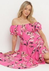 Fuksjowa Sukienka w Kwiaty z Dekoltem Łódką z Bawełną o Rozkloszowanym Kroju Annilva. Czerwone sukienki damskie Born2be, bez wzorów, z bawełny, eleganckie, bez ramiączek. Za 89.99 zł.