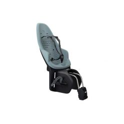 Rower – fotelik dziecięcy Yepp 2 Maxi, kolor Mid Blue. Niebieskie foteliki rowerowe Thule. Za 814.35 zł.