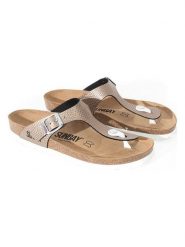 Sunbay Japonki "Camelia" w kolorze złotym rozmiar: 40. Żółte klapki damskie Sunbay, bez wzorów, z otwartym noskiem, bez obcasa, bez zapięcia. Za 131.12 zł.