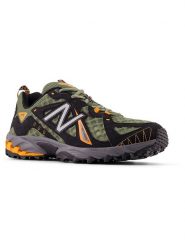 New Balance Buty "610" w kolorze zielono-czarnym do biegania rozmiar: 44. Czarne obuwie sportowe damskie New Balance, z materiału, do biegania. Za 445.95 zł.