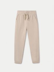 Mayoral Spodnie dresowe 7548 Beżowy Regular Fit. Brązowe spodnie dresowe dziewczęce Mayoral, bez wzorów, z dresówki. Za 79.99 zł.