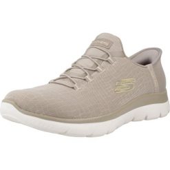 Buty SKECHERS SUMMITS-CLASSY NIGHT SLIP-INS Beżowy. Brązowe obuwie sportowe treningowe Skechers, na fitness i siłownię. Za 335.99 zł.