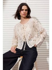 Trendyol Kardigan w kolorze beżowym rozmiar: Standart. Brązowe kardigany damskie Trendyol, bez wzorów. Za 130.99 zł.