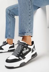 Czarne Sneakersy na Grubej Podeszwie z Ozdobnymi Wstawkami i Sznurówkami Tressia. Czarne obuwie sportowe damskie Born2be, bez zapięcia. Za 109.99 zł.