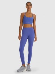 4F Legginsy treningowe szybkoschnące damskie - granatowe XS. Niebieskie legginsy damskie 4F, s, bez wzorów, z dzianiny. Za 119.99 zł.