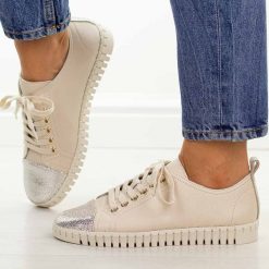 Beżowe skórzane półbuty damskie Potocki 19434. Brązowe półbuty damskie POTOCKI, na jesień, w ażurowe wzory, z jeansu, bez obcasa, na płaskiej podeszwie, bez zapięcia. Za 219.00 zł.