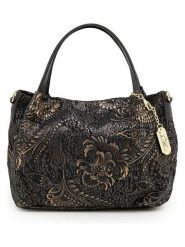 Mia Tomazzi Skórzana torebka "Benedettini" w kolorze czarnym - 24 x 21 x 13 cm rozmiar: onesize. Czarne torebki klasyczne damskie Mia Tomazzi, z materiału, przez ramię, bez dodatków. Za 384.95 zł.