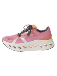 ON RUNNING Buty "Cloudeclipse" w kolorze jasnoróżowym do biegania rozmiar: 41. Różowe obuwie sportowe damskie On Running, bez zapięcia, do biegania. Za 527.10 zł.
