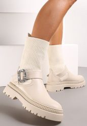 Beżowe Botki Workery z Dzianinową Elastyczną Cholewką i Biżuteryjną Klamrą Nalipno. Brązowe botki damskie Renee, z dzianiny, eleganckie, bez obcasa, na płaskiej podeszwie, bez zapięcia. Za 84.99 zł.