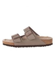 Birkenstock Klapki w kolorze brązowym rozmiar: 39. Brązowe klapki damskie Birkenstock, bez wzorów, z otwartym noskiem, bez obcasa, bez zapięcia. Za 204.95 zł.