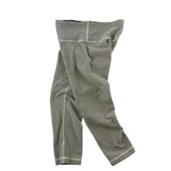 Second life - Legginsy damskie do jogi Lululemon - Stan dobry. Czarne legginsy damskie LULULEMON, uniwersalny, bez wzorów, z materiału, na fitness i siłownię. Za 127.76 zł.