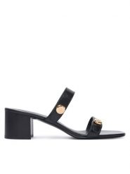 Tory Burch Klapki 183428 Czarny. Czarne klapki damskie Tory Burch, bez wzorów, ze skóry, bez obcasa, bez zapięcia. Za 1,644.00 zł.