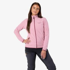 Bluza polarowa turystyka damska Swedemount Stryn Fleece szybkoschnąca. Czerwone bluzy damskie SWEDEMOUNT, na zimę, bez wzorów, z polaru, bez kaptura. Za 169.99 zł.