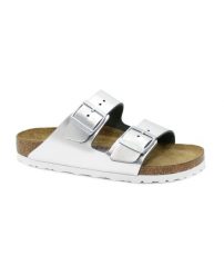 Klapki damskie Birkenstock Arizona. Szare klapki damskie Birkenstock, bez wzorów, z materiału, bez obcasa, bez zapięcia. Za 697.00 zł.