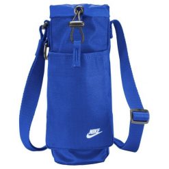 Torba hydracyjna Nike Club. Czarne torby sportowe Nike, bez wzorów, z materiału. Za 166.85 zł.