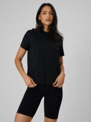4F T-shirt regular gładki damski - czarny XS. Czarne t-shirty damskie 4F, uniwersalny, bez wzorów, z materiału, bez kołnierzyka. Za 79.99 zł.