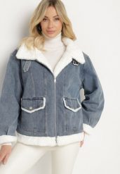 Niebieska Kurtka Jeansowa z Bawełną Ozdobiona Futerkiem i Klamrą Senivra. Niebieskie kurtki damskie Born2be, l, bez wzorów, z bawełny, bez kaptura. Za 219.99 zł.