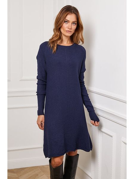 So Cachemire Sukienka dzianinowa "Groland" w kolorze granatowym rozmiar: L. Niebieskie sukienki damskie So Cachemire, bez wzorów, z dzianiny, bez ramiączek. Za 170.87 zł.