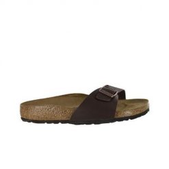 Klapki damskie Birkenstock Madrid BF. Brązowe klapki damskie Birkenstock, bez wzorów, z jeansu, bez obcasa, bez zapięcia. Za 375.80 zł.