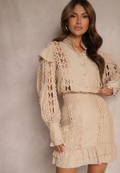 Beżowy Komplet Ażurowy z Bawełną Spódnica i Koszula Ozdobiona Guzikami z Pereł Leninia. Brązowe koszule damskie Renee, m, z aplikacjami, z bawełny, eleganckie, bez kołnierzyka, bez ramiączek. Za 84.99 zł.