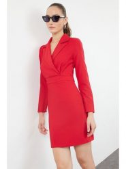 Trendyol Sukienka w kolorze czerwonym rozmiar: 38. Czerwone sukienki damskie Trendyol, bez wzorów, bez ramiączek. Za 82.64 zł.