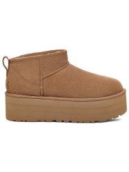 UGG Botki "Ultra Mini" w kolorze jasnobrązowym ze skóry jagnięcej rozmiar: 39. Białe botki damskie Ugg, ze skóry, z okrągłym noskiem, bez obcasa, bez zapięcia. Za 699.51 zł.