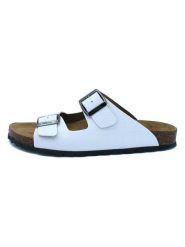 Billowy Klapki w kolorze białym rozmiar: 42. Białe klapki damskie Billowy, bez wzorów, z otwartym noskiem, bez obcasa, bez zapięcia. Za 163.64 zł.