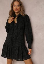Czarna Sukienka Zeeney. Czarne sukienki damskie Renee, z aplikacjami, z koronki, klasyczne, bez ramiączek. W wyprzedaży za 175.99 zł.
