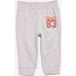 Blu Kids - Spodnie dziecięce 68-98 cm. Spodnie dresowe chłopięce marki 4F. W wyprzedaży za 15.90 zł.