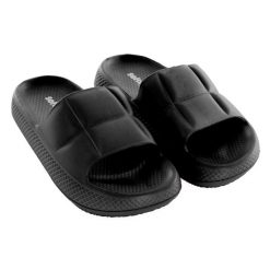 Klapki z gumą balonową Softee w kolorze czarnym. Czarne klapki damskie Softee, bez wzorów, z gumy, bez obcasa, bez zapięcia. Za 146.99 zł.