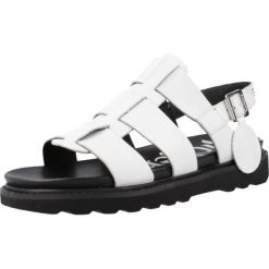 Sandały KICKERS NEOSINEAD Biały. Białe sandały damskie Kickers, bez wzorów, z materiału, bez obcasa, bez zapięcia. Za 347.15 zł.