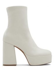 CALL IT SPRING Botki w kolorze białym na obcasie rozmiar: 38. Białe botki damskie Call it Spring, eleganckie, bez obcasa, na obcasie, bez zapięcia. Za 82.99 zł.