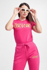 T-shirt damski VERSACE JEANS COUTURE. T-shirty damskie Versace Jeans Couture, xs, bez wzorów, z jeansu, bez kołnierzyka. W wyprzedaży za 343.97 zł.