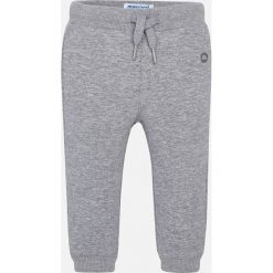Mayoral - Spodnie dziecięce 68-98 cm. Spodnie dresowe chłopięce marki 4F. Za 49.90 zł.