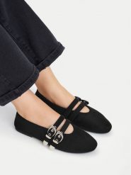 DeeZee Baleriny CEO-HY82405-1 Czarny. Czarne balerinki damskie DeeZee, bez wzorów, z materiału. Za 129.99 zł.