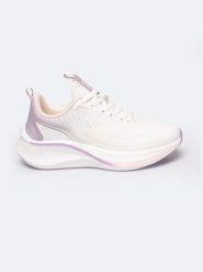Sneakersy damskie kremowe RR274A161 101. Białe obuwie sportowe damskie Big Star, bez zapięcia, do biegania. W wyprzedaży za 159.99 zł.
