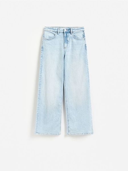 Jeansy regular comfort - niebieski. Niebieskie jeansy damskie Reserved. Za 139.99 zł.