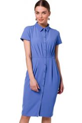 Sukienka koszulowa ołówkowa z kołnierzykiem krótki rękaw niebieska. Niebieskie sukienki damskie Stylove, bez wzorów, biznesowe, bez ramiączek. Za 379.00 zł.