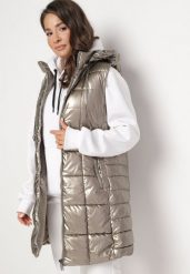 Złota Kamizelka z Wypukłym Pikowaniem Kapturem i Lakierowanym Efektem Damess. Żółte kamizelki damskie Born2be, l, bez wzorów. Za 89.99 zł.