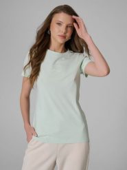 4F T-shirt slim z nadrukiem damski - miętowy S. Niebieskie t-shirty damskie 4F, l, bez wzorów, z jeansu, bez kołnierzyka. Za 49.99 zł.
