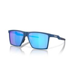 Okulary przeciwsłoneczne szklane Oakley Futurity Sun Prizm. Niebieskie okulary przeciwsłoneczne damskie Oakley. W wyprzedaży za 800.90 zł.
