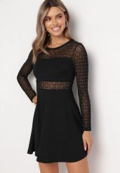Czarna Mini Rozkloszowana Sukienka z Siateczką Ozdobioną Brokatem Ekenedi. Czarne sukienki damskie Born2be, bez wzorów, biznesowe, bez ramiączek. W wyprzedaży za 55.24 zł.