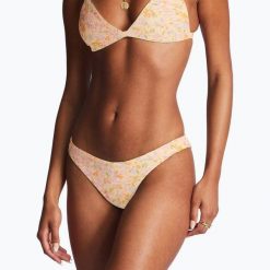 Dół od stroju kąpielowego Billabong Sweet Oasis Tanga. Czerwone bikini Billabong, bez wzorów. Za 89.99 zł.