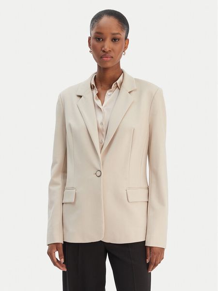 Guess Marynarka W6RN54 KCMU2 Beżowy Regular Fit. Brązowe marynarki i żakiety damskie Guess, s, z aplikacjami, z wiskozy. Za 619.99 zł.