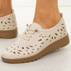 Beżowe ażurowe półbuty damskie Potocki 16388. Brązowe obuwie sportowe casual damskie POTOCKI, na lato, z dresówki, bez zapięcia. W wyprzedaży za 104.72 zł.