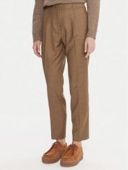 Weekend Max Mara Spodnie materiałowe Caldaia 2525136152 Brązowy Regular Fit. Brązowe spodnie materiałowe damskie Weekend Max Mara, bez wzorów, z materiału. Za 979.99 zł.