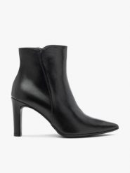 Czarne botki na obcasie ze skóry licowej. Czarne botki damskie Brawo sp. z o.o., ze skóry, eleganckie, za kostkę, bez obcasa, na obcasie, bez zapięcia. Za 549.99 zł.