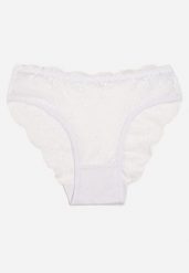 Białe Majtki Typu Figi z Delikatną Koronką Holiva. Białe figi Born2be, bez wzorów, z bawełny. Za 4.99 zł.